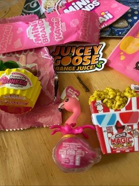 Mini Brands Kawaii Toy - Pink